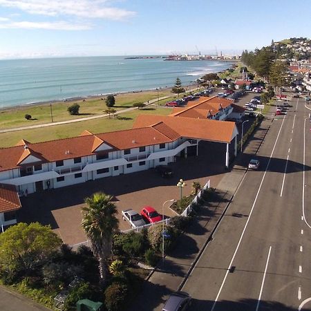Harbour View Motel On Ahuriri Beach In Napier Nz With Sea View Suites Bagian luar foto